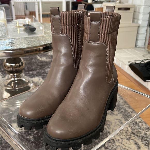 A new day Women’s Brown Natasha Ankle Booties size 6.5 - Picture 4 of 7